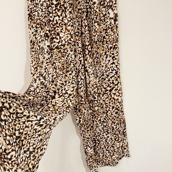 JUNE & HUDSON Leopard Wide Leg Pants From Buckle ultra Hi-Rise Size Medium - Picture 3 of 9